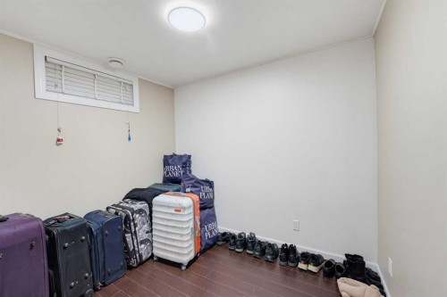32 Los Alamos Crescent Ne, Calgary, AB 