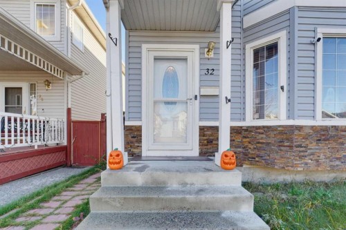 32 Los Alamos Crescent Ne, Calgary, AB 