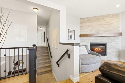 383 Springborough Way Sw, Calgary, AB 