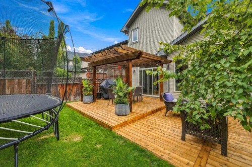 383 Springborough Way Sw, Calgary, AB 