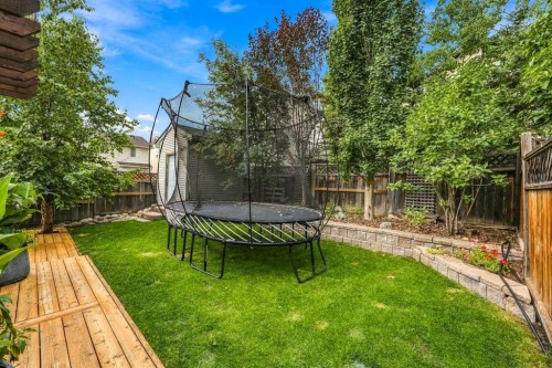 383 Springborough Way Sw, Calgary, AB 