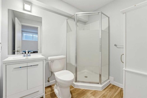 35-39 Strathlea Common Sw, Calgary, AB 