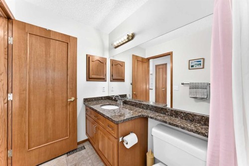 127 Edgebrook Circle Nw, Calgary, AB 