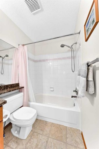 127 Edgebrook Circle Nw, Calgary, AB 