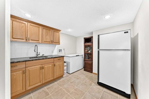 127 Edgebrook Circle Nw, Calgary, AB 