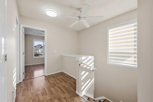 33 Saddlebrook Common Ne, Calgary, AB 