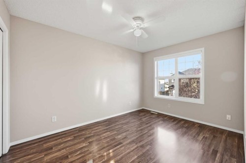 33 Saddlebrook Common Ne, Calgary, AB 
