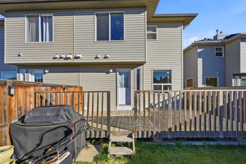33 Saddlebrook Common Ne, Calgary, AB 