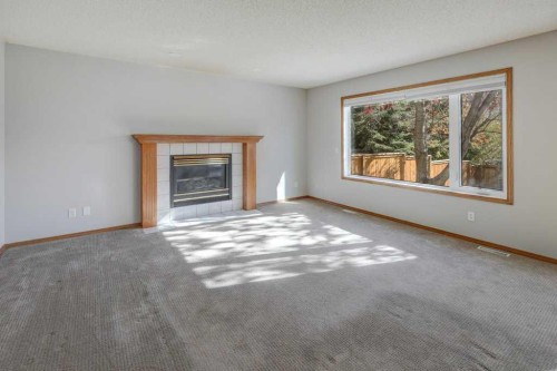 212 Riverview Close Se, Calgary, AB 