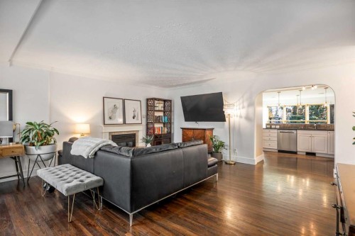 210 Windermere Road Sw, Calgary, AB 