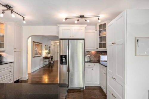 210 Windermere Road Sw, Calgary, AB 