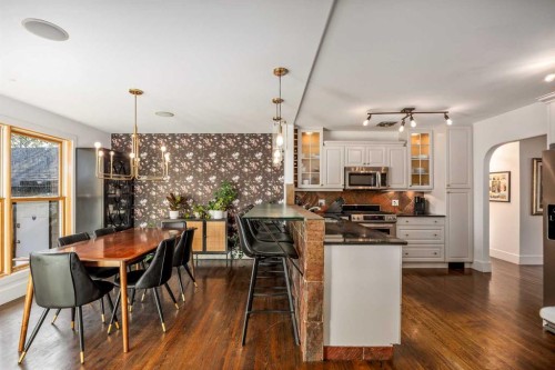 210 Windermere Road Sw, Calgary, AB 