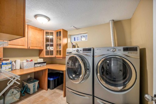 210 Windermere Road Sw, Calgary, AB 