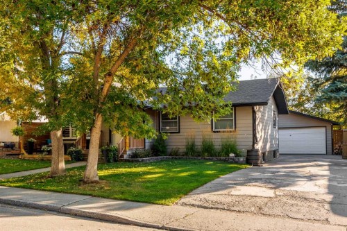 210 Windermere Road Sw, Calgary, AB 