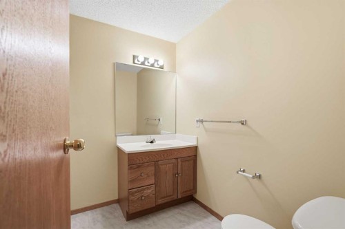 507 Hidden Vale Place Nw, Calgary, AB 
