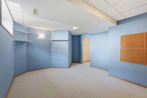 507 Hidden Vale Place Nw, Calgary, AB 
