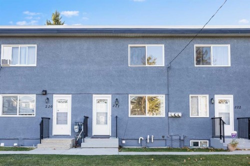 221-2211 19 Street NE Calgary, AB T2E 4Y5