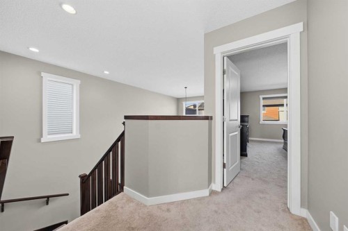 52 Evansborough Green Nw, Calgary, AB 