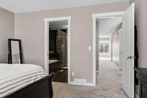 52 Evansborough Green Nw, Calgary, AB 