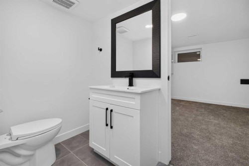 73 Penworth Close Se, Calgary, AB 