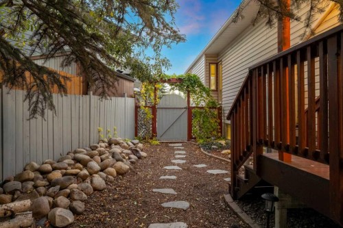 196 River Rock Crescent Se, Calgary, AB 