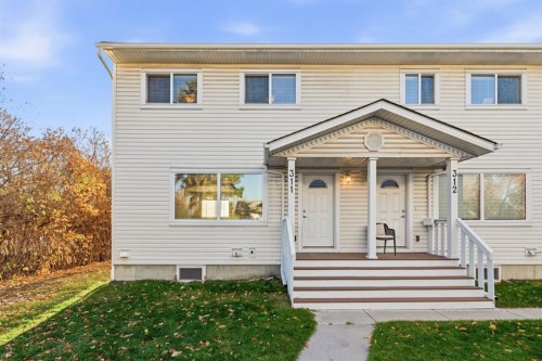 311 Killarney Glen Court SW Calgary, AB T3E 7H4