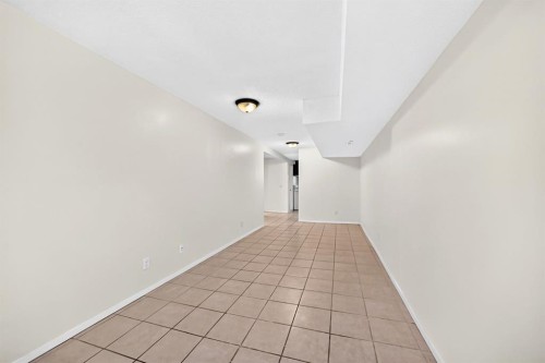 260 Berwick Drive Nw, Calgary, AB 