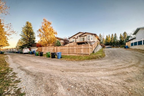 260 Berwick Drive Nw, Calgary, AB 