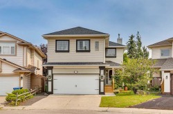 248 Douglas Ridge Green SE Calgary, AB T2Z 2T4