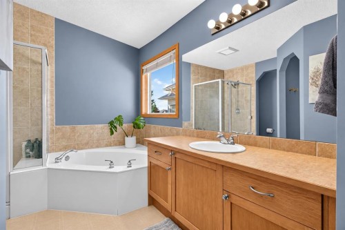 38 Somerside Crescent Sw, Calgary, AB 