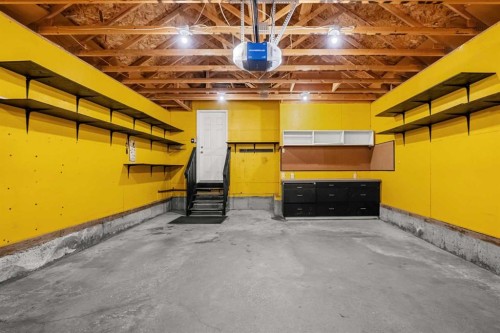 177 Cougartown Circle Sw, Calgary, AB 