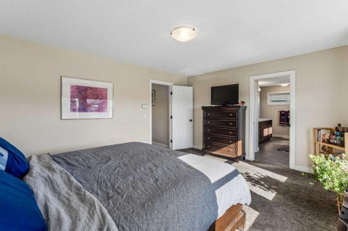 281 Boulder Creek Crescent Se, Langdon, AB 