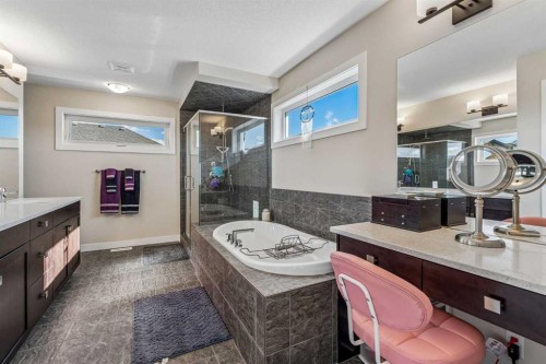 281 Boulder Creek Crescent Se, Langdon, AB 