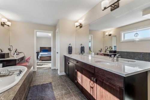 281 Boulder Creek Crescent Se, Langdon, AB 