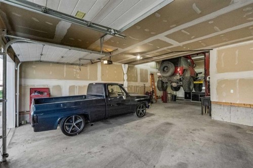 281 Boulder Creek Crescent Se, Langdon, AB 