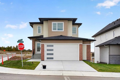 3 Lakewood Way  Strathmore, AB T1P 2J5