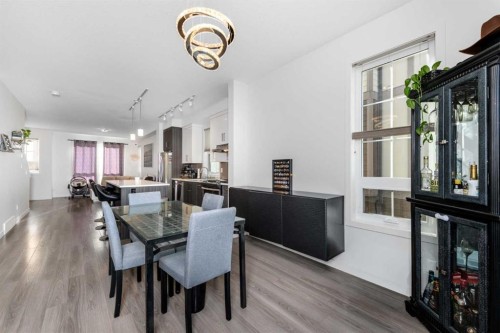 932 Sherwood Boulevard Nw, Calgary, AB 