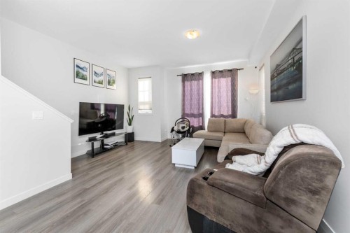 932 Sherwood Boulevard Nw, Calgary, AB 