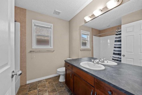 203 St Moritz Drive Sw, Calgary, AB 