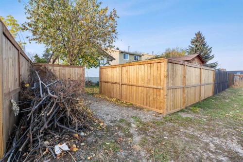 96 Abalone Crescent Ne, Calgary, AB 