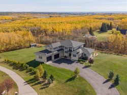 11 Mckendrick Point  Rural Rocky View County, AB T3H 3Z5