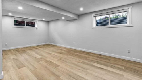48 Doverglen Crescent Se, Calgary, AB 