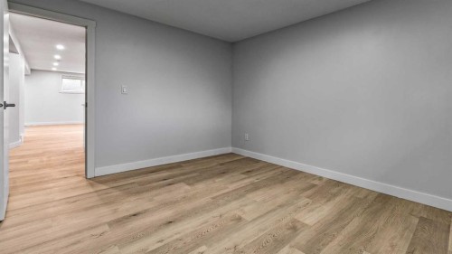 48 Doverglen Crescent Se, Calgary, AB 