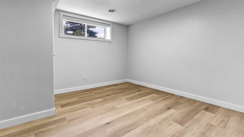 48 Doverglen Crescent Se, Calgary, AB 
