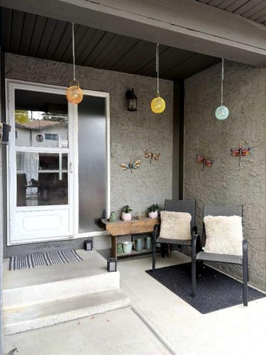 14-7172 Coach Hill Road SW Calgary, AB T3H 1C8