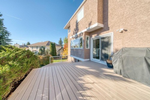 220 Hawkview Manor Circle Nw, Calgary, AB 