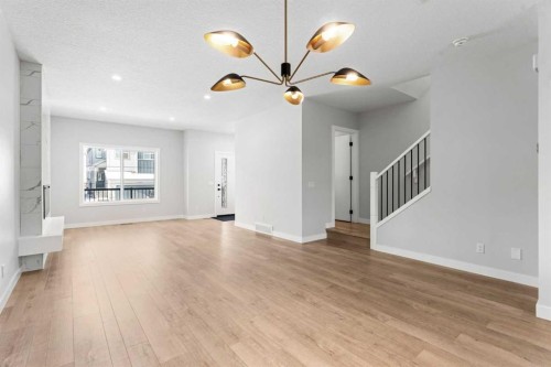 70 Versant View Sw, Calgary, AB 