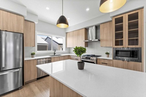 70 Versant View Sw, Calgary, AB 