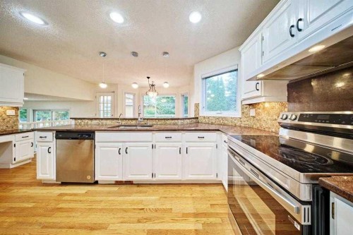 7 Suncastle Crescent Se, Calgary, AB 