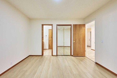 7 Suncastle Crescent Se, Calgary, AB 
